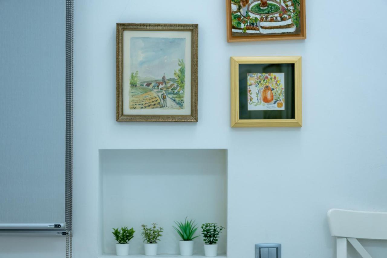 Apartamento En Monumento Historico Nacional Corral Del Conde-Duque De Olivares Sevilla Exteriér fotografie