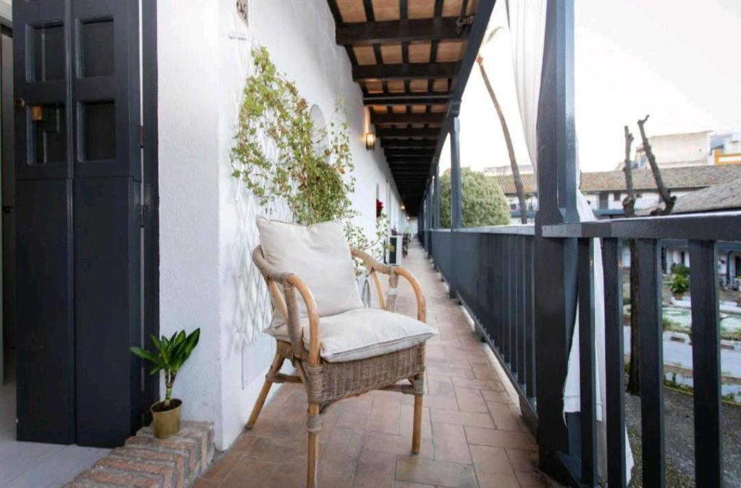 Apartamento En Monumento Historico Nacional Corral Del Conde-Duque De Olivares Sevilla Exteriér fotografie